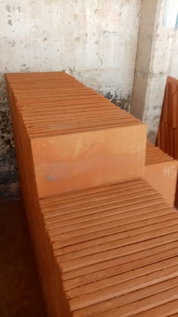 Larguero/Solera Barro Natural 24x48